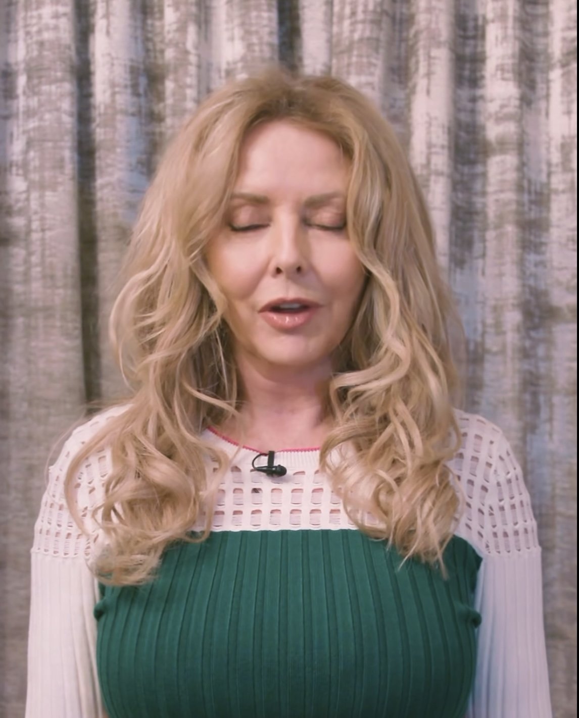 Carol Vorderman #QjABn7pm