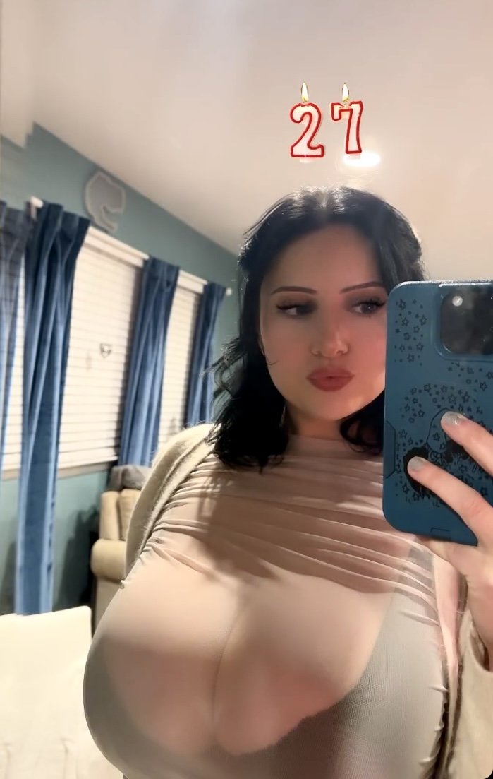 @m@nd@S' Massive Tits II #VC8f6zwi