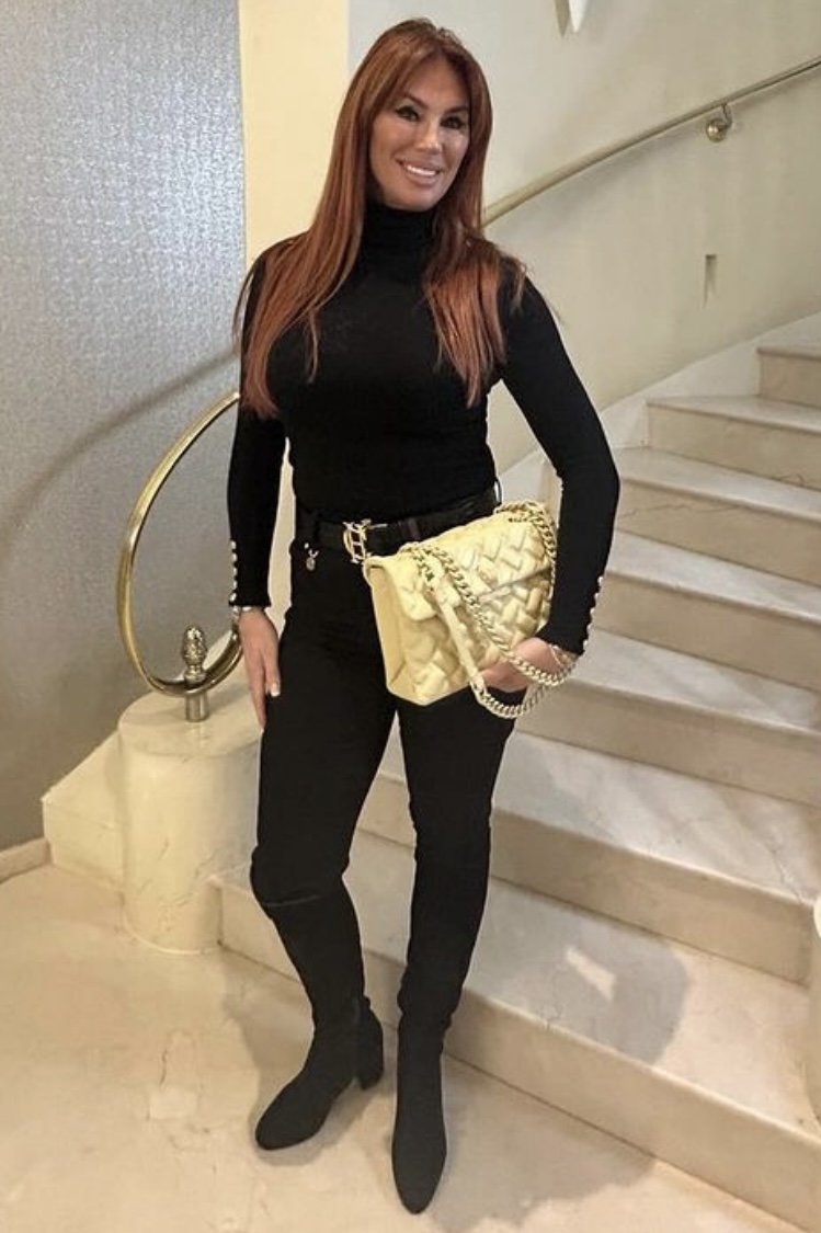 Misc Celebs - Boots and Leather #74hVs9VS