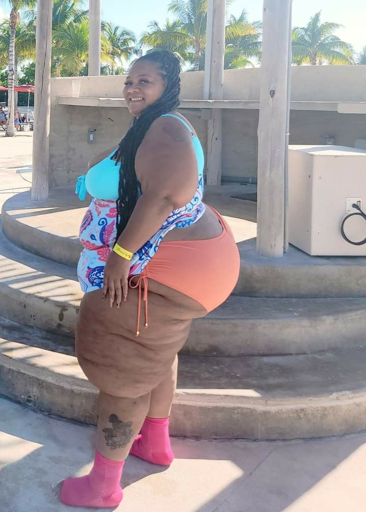 Random chicks 45 #2bM8B1uT