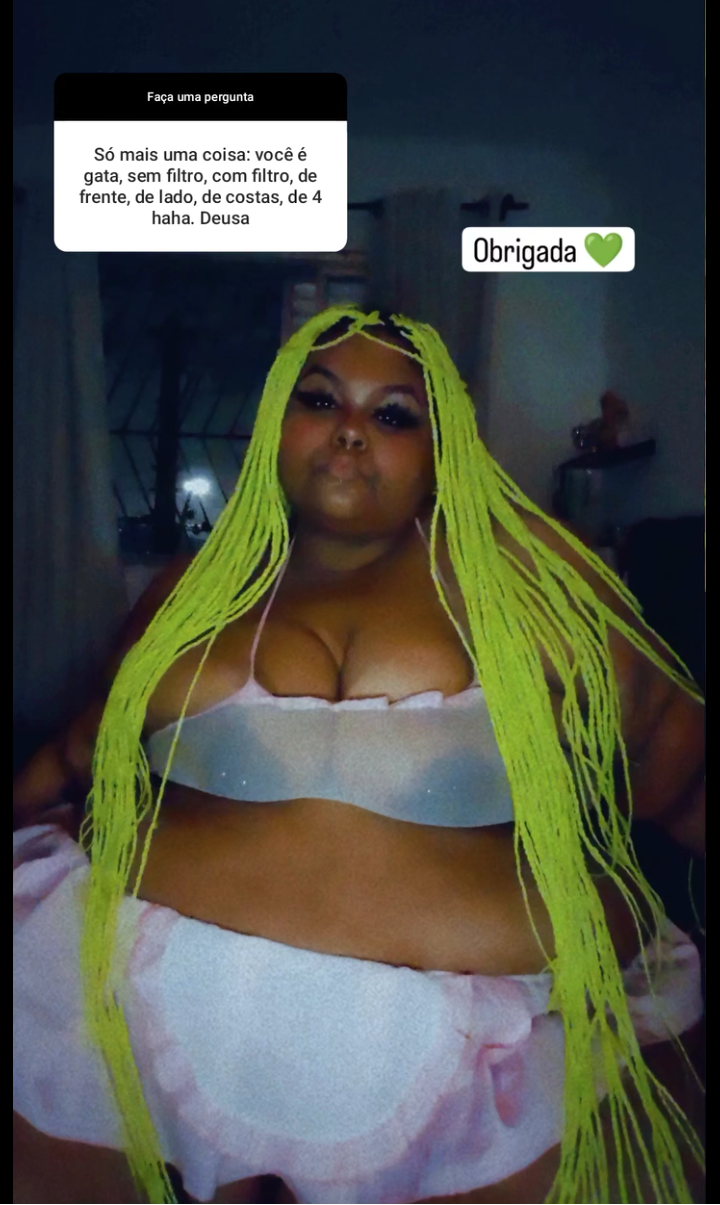 Random chicks 45 #Mkr6Wi38