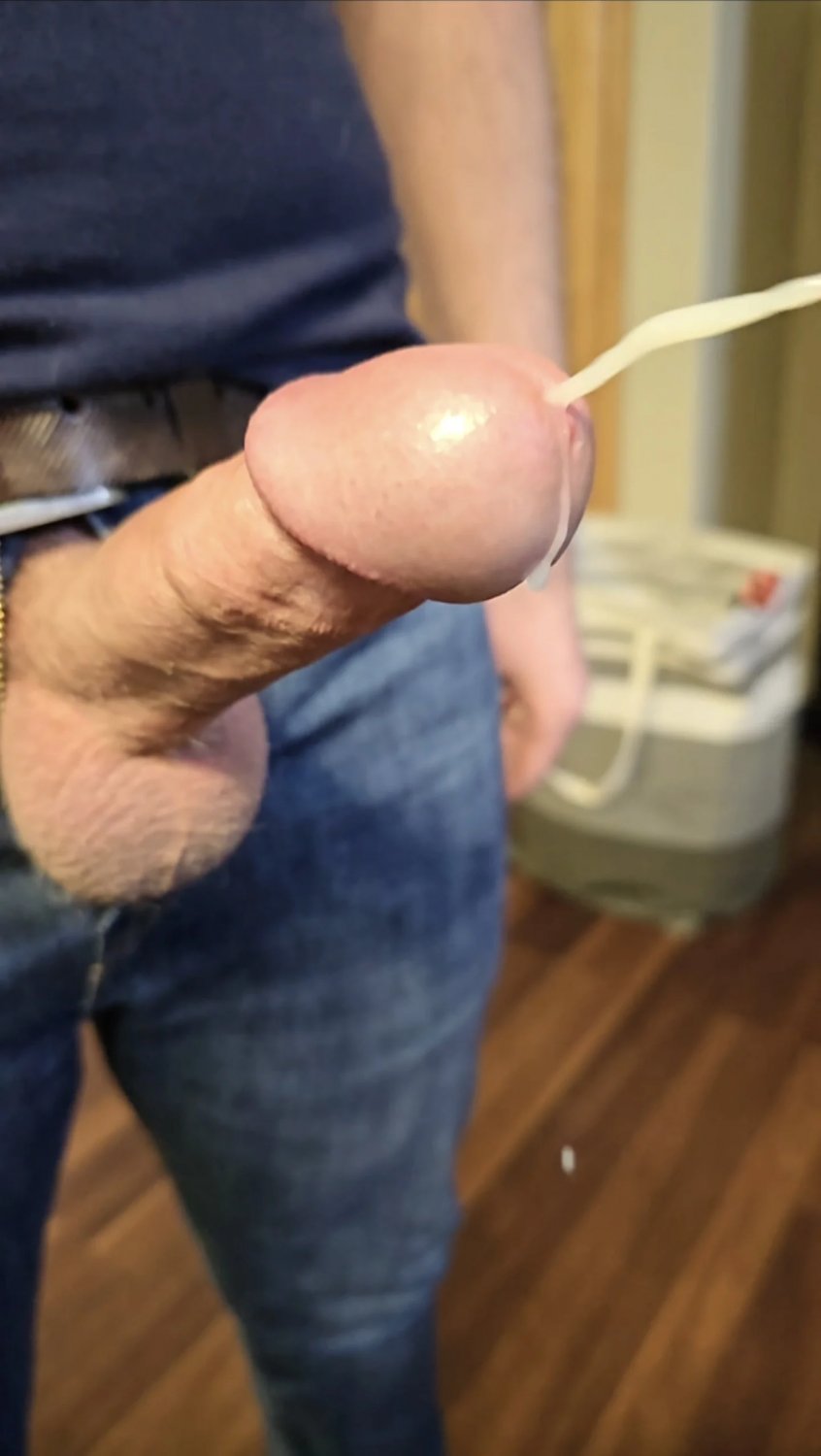 Repost if you love my cock #cdGWXmU7